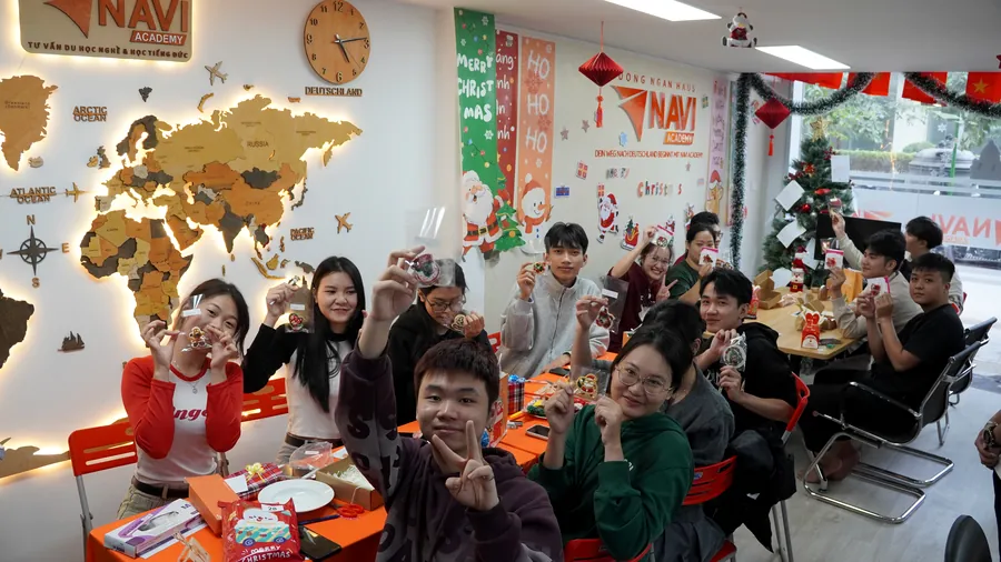 Tiệc Giáng sinh của học viên NAVI Academy