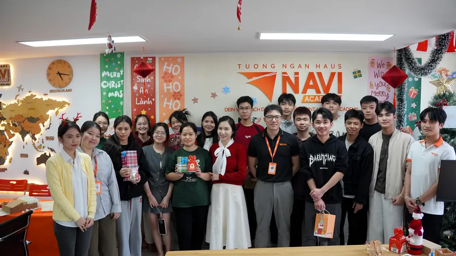 Học viên NAVI trong sự kiện Giáng sinh
